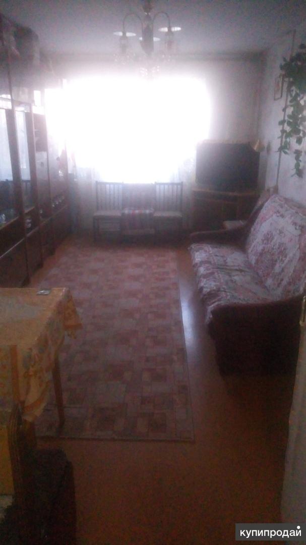 3-к квартира, 65 м2, 5/5 эт.,Центр.(и участок у города,на берегу)