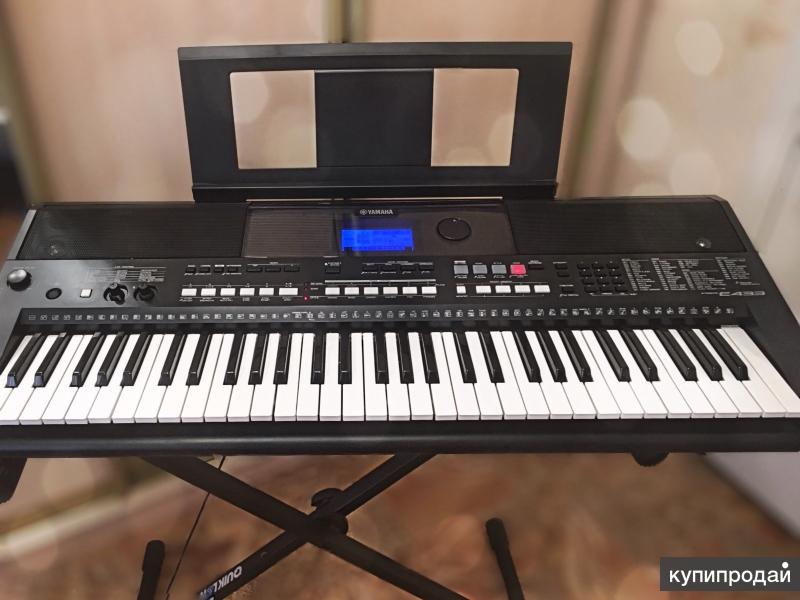 Синтезатор yamaha psr-e360. Синтезатор аккомпанемент. Разобранный синтезатор. Синтезатор yamaha psr-e443. Игра на пианино под цифрой седая ночь.
