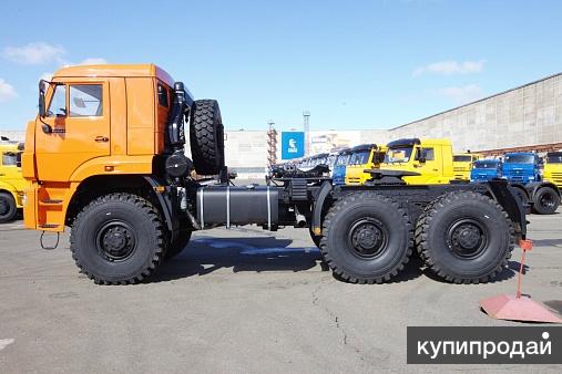 Седельный тягач Камаз-65221 6х6 20 тонн кабина со спальным