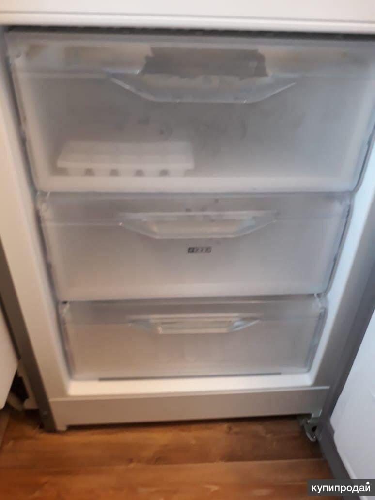 Холодильник индезит 4180 w. Холодильник Индезит DS 4180. Холодильник Индезит DS 4180 SB.