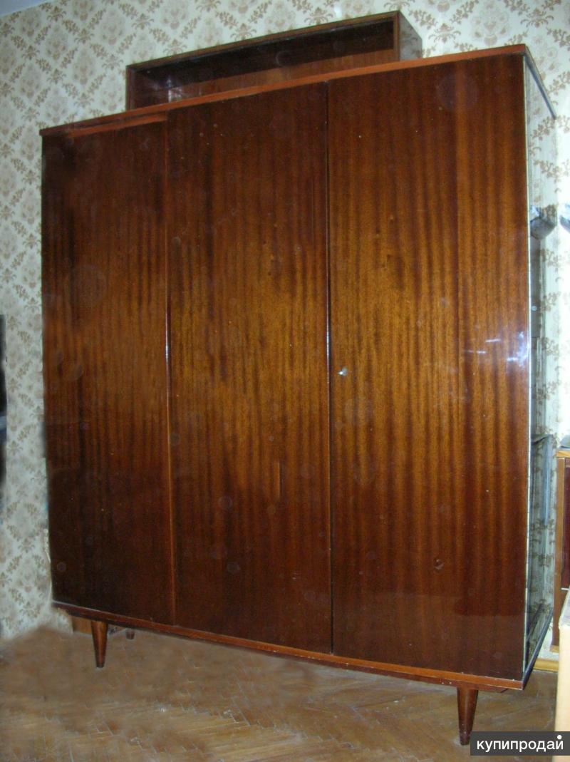 продать румынскую старую мебель