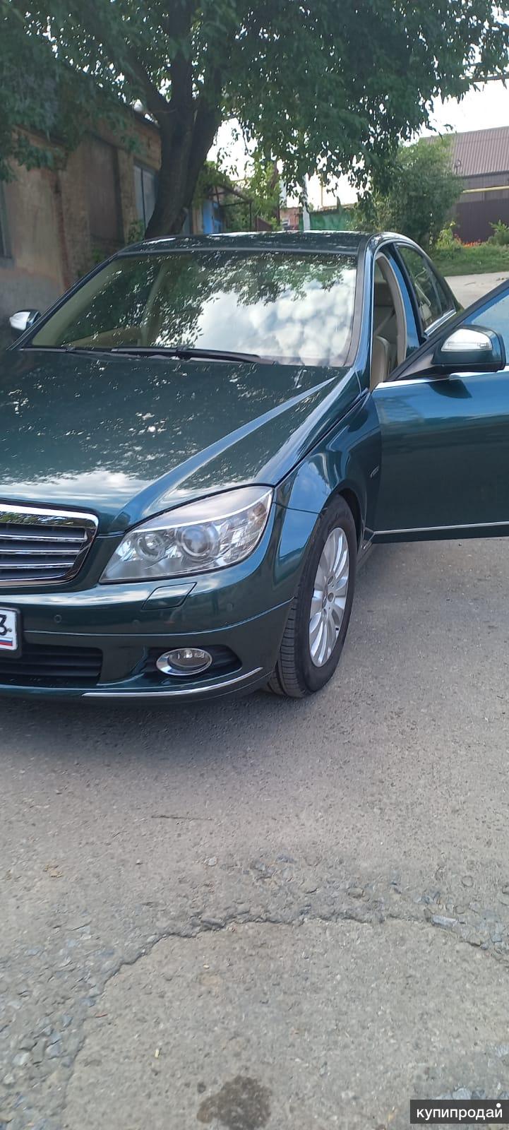 Mercedes w204 Green