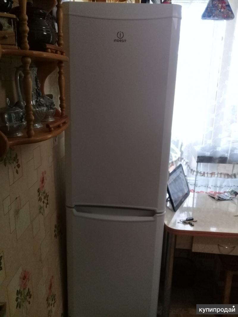 холодильник индезит 167см. индезит холодильник 2-х камерный. индезит 2 камерный холодильник. 2 компрессорный холодильник индезит. индезит 2 компрессора модель.