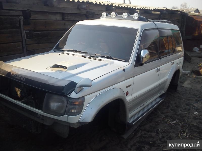 Запчасти ммс. MMC Pajero 1995. Диффузор на ММС Паджеро 1995 года.