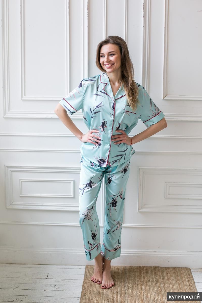 Пижама из кулирки. Пижамы ростов на дону. Пижама женская шелковая с шортами. Пижама в клеточку женская. Текстиль пижама.
