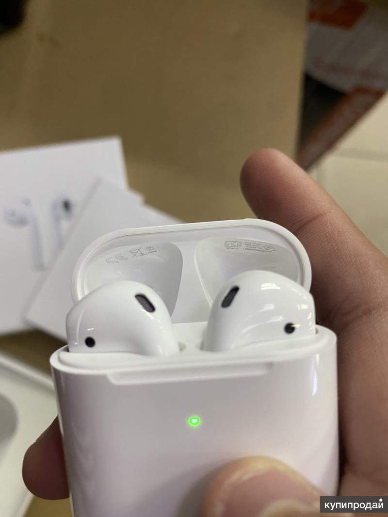 Air pods. Наушники AIRPODS. Аирподс 2. Аирподс 1. AIRPODS 1.