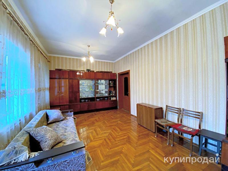 В комнате которая находилась. В комнате которая находилась