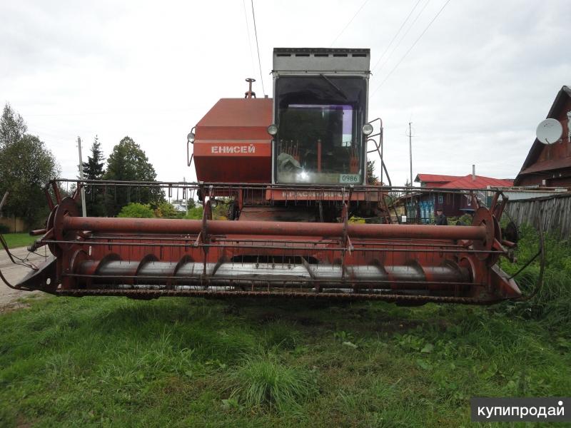 Сколько весит енисей 1200 с жаткой комбайн старого образца