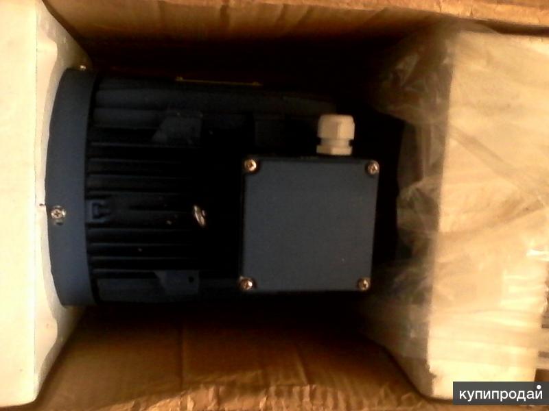 Электродвигатель ЭЛКОМ в Санкт-Петербурге