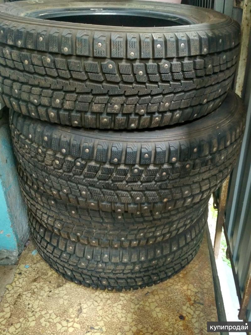 Зимние шины 17 65 зимние. Dunlop Winter Ice 01. Резина Dunlop Winter Ice 01. Данлоп 01 шипы. Шины Данлоп 225 65 17 зима.