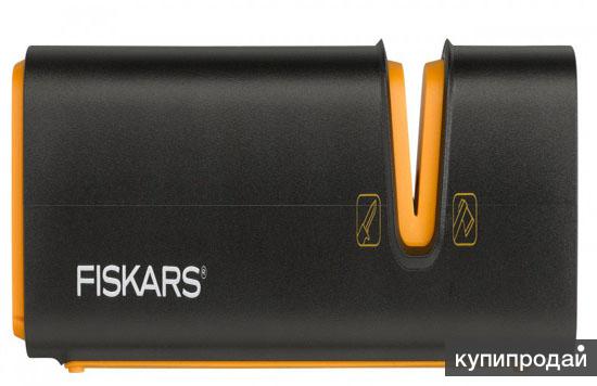 Универсальная точилка для заточки топора и ножа Fiskars Xsharp 120740 .