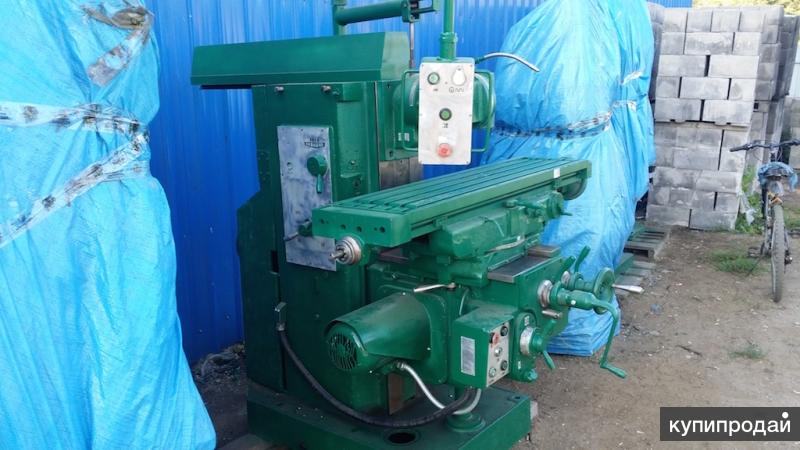 Универсальный консольно-фрезерный станок FWD-32 продам, Владивосток.