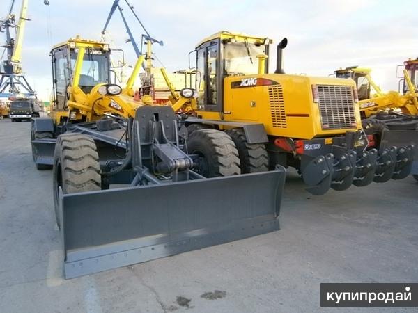 Полноприводный автогрейдер XCMG модель GR215A