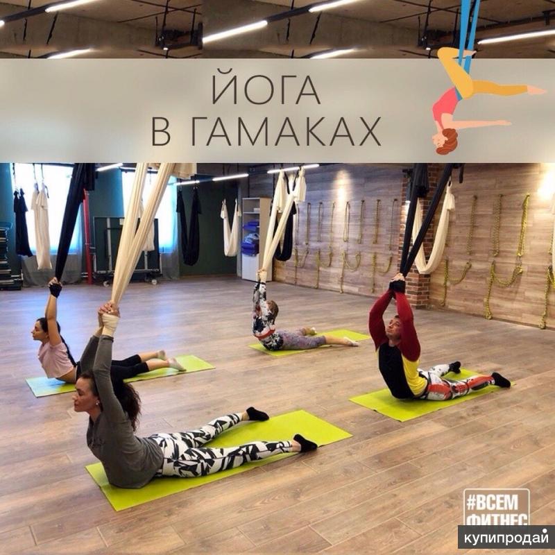 Фитнес 7. V7 Fitness Кустодиева. V7 Fitness Кустодиева бассейн. Фитнес зал v7 на Просвещения. Фитнес на Кустодиева 11.