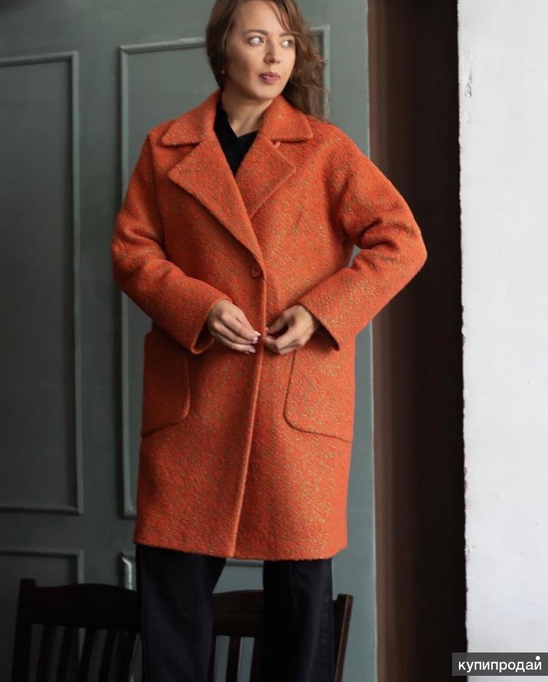 Prs style пальто. PRS-Style пальто 2022. Женщина в пальто. Пальто женское 2022. Бабское пальто.