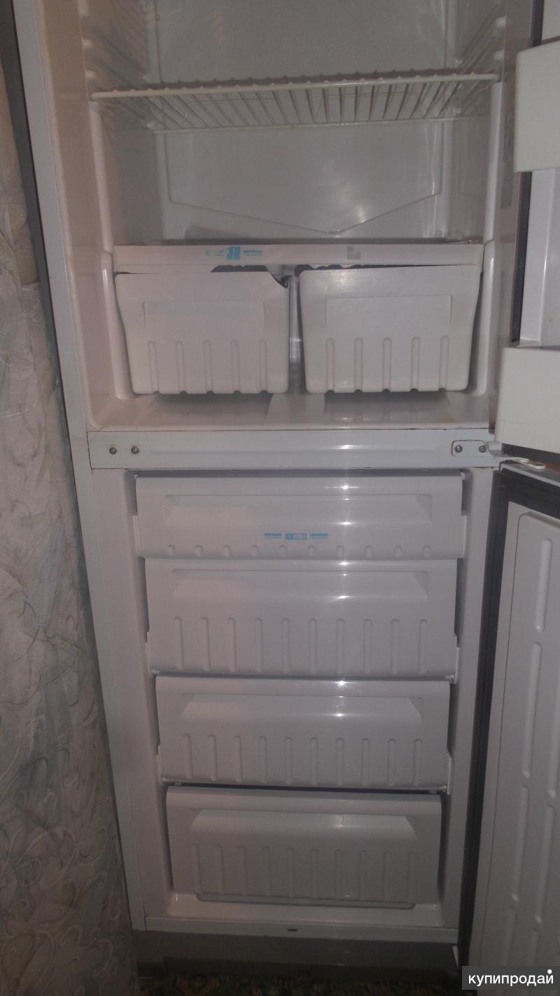 Стинол холодильник двухкамерный RFC 360