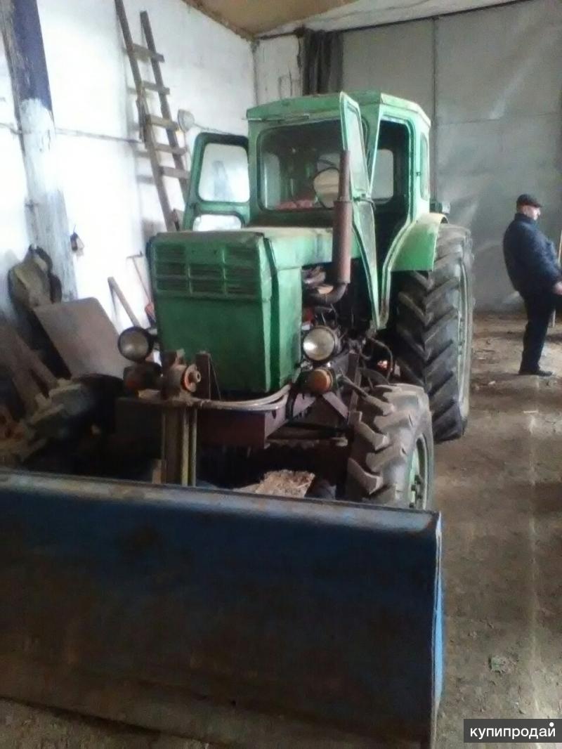 Авито оренбургская область купить трактор. МТЗ 80 С лопатой ЮМЗ. Т-40 (трактор). Отвал для трактора т-40. Трактор т40 ам с лопатой.