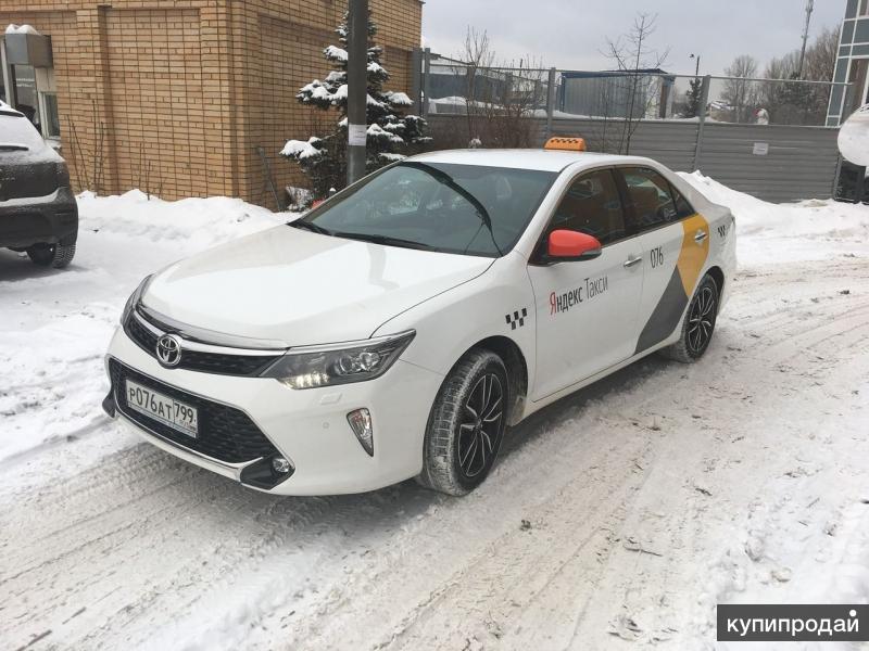 Камри под такси москва