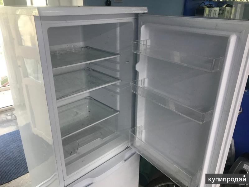 Холодильник с морозильником dexp rf. Холодильник дексп RF-cd170nma/w. Холодильник дексп 180. DEXP RF-cl230nmg/w. Холодильник DEXP RF.