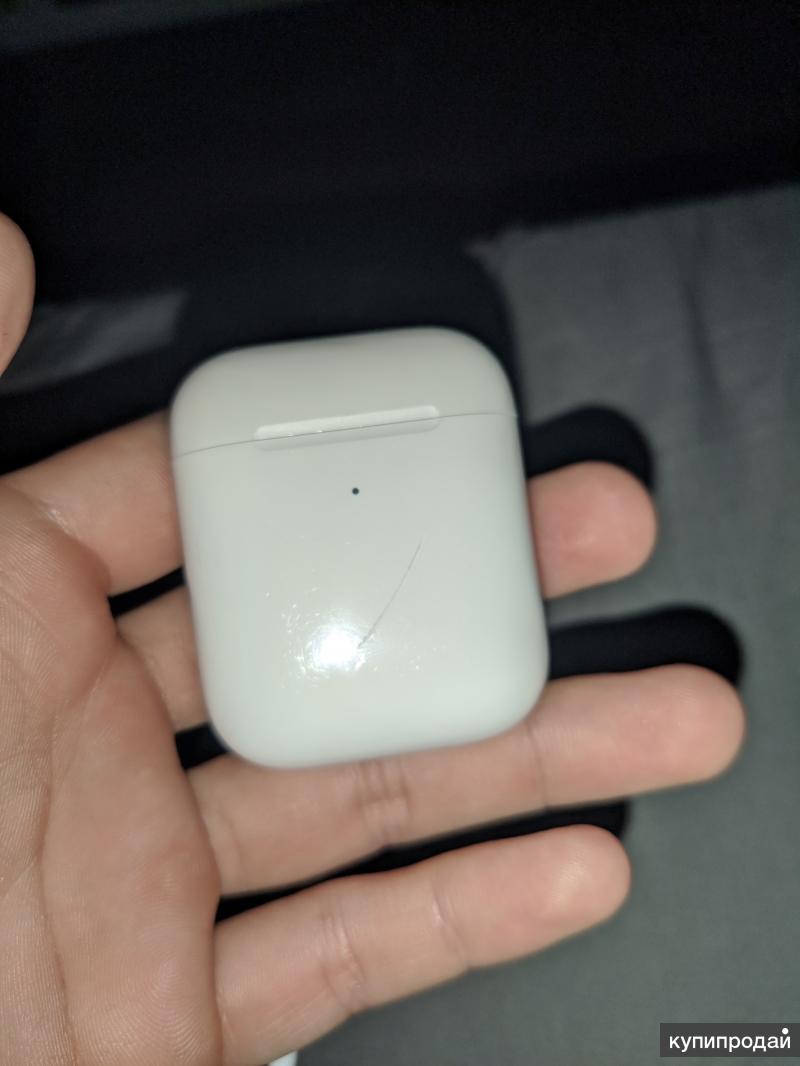 Airpods 2 с зарядным футляром. Apple AIRPODS 2 С беспроводной зарядкой. Apple AIRPODS 2 С зарядным футляром. AIRPODS 2 кейс. Кейс аирподс 2.