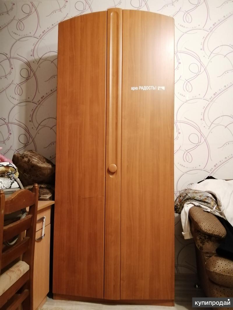 Б/у шкафы для одежды в михайловке. Авито шкафы для одежды. Авито шкафы для одежды. Отдам даром тюмень. Авито шкафы тюмень.