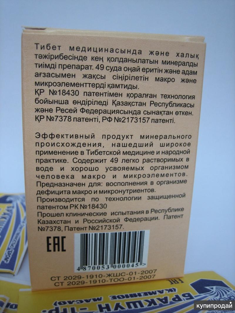 Жас брюнетка ол киска мен жопадағы төсекке трахнатта болған кезде тәтті жылайды Тесса Фаулер порно