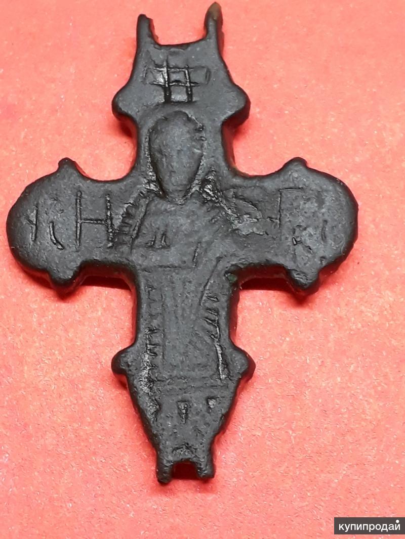 Кресты 12 13 веков. Крест энколпион 12 13 век. Энколпион домонгол 12-13 века. Крест энколпион 13 века.