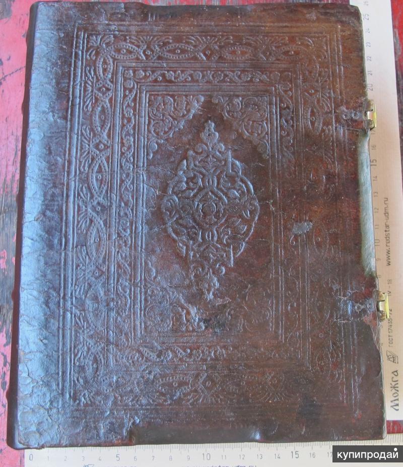 шестодневец книга. старообрядческий псалтырь 1910. старая церковная книга в деревянной обложке. псалтырь старообрядческий 1913 год. антикварная старинная церковная книга.