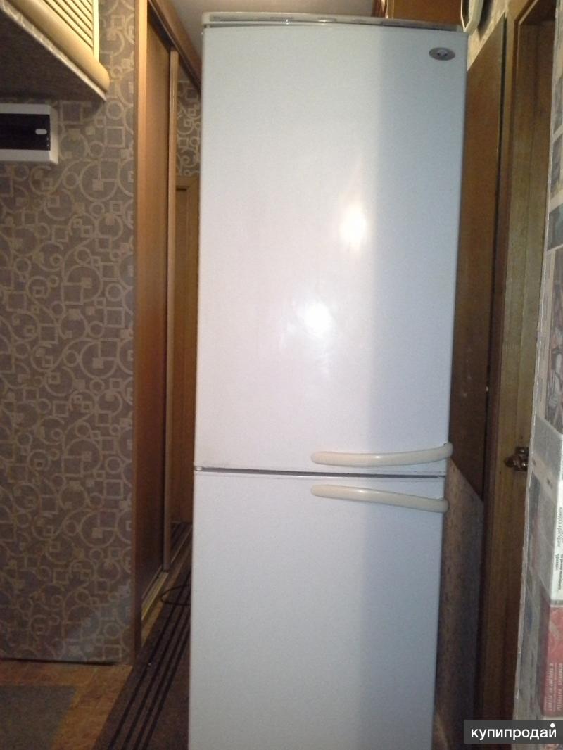 Холодильник атлант авито. Холодильник Минск двухкамерный 2 компрессора. Холодильник Атлант двухкамерный 2 компрессора. ATLANT холодильник 2 компрессора. Холодильник Минск Атлант 202с.
