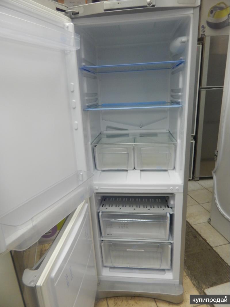 Холодильник индезит двухкамерный модели. Холодильник Индезит двухкамерный 2м. Холодильник Индезит 2003 года. Холодильник Индезит es13.
