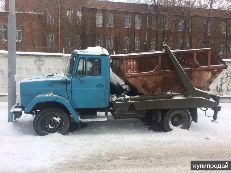 ЗиЛ мусоровоз в Москве