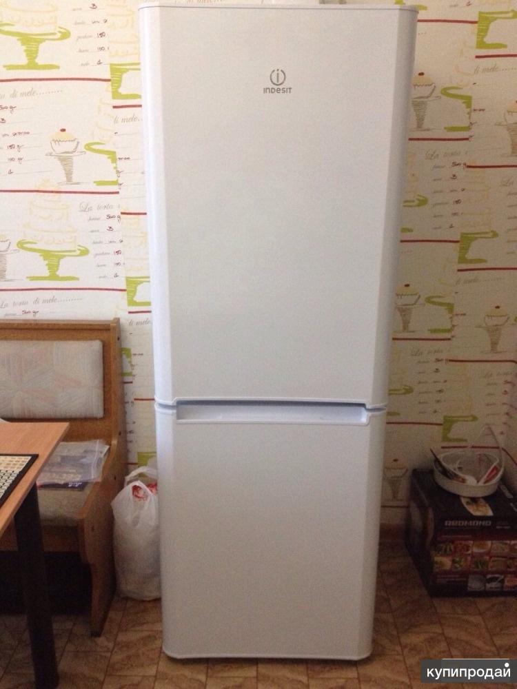 Холодильник индезит бу. Холодильник Индезит sb200.
