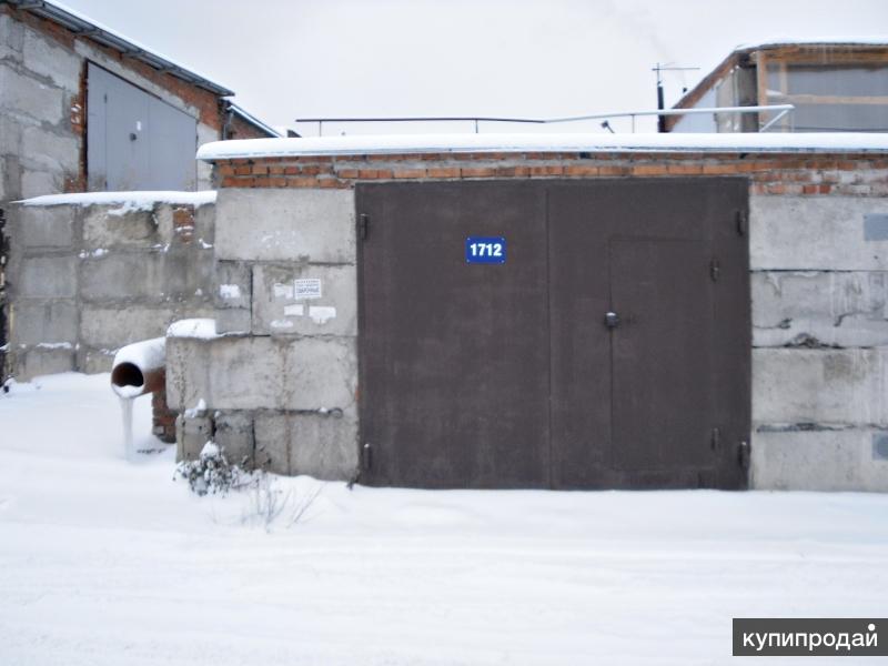 Нежилое здание гараж. Частный большой гараж в сибири. Гараж на предпортовой. Архитектура лофт в россии сблоченный дом. Нежилое здание гараж.