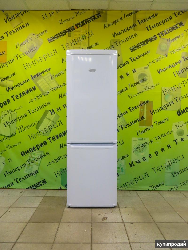 Холодильник Hotpoint Ariston