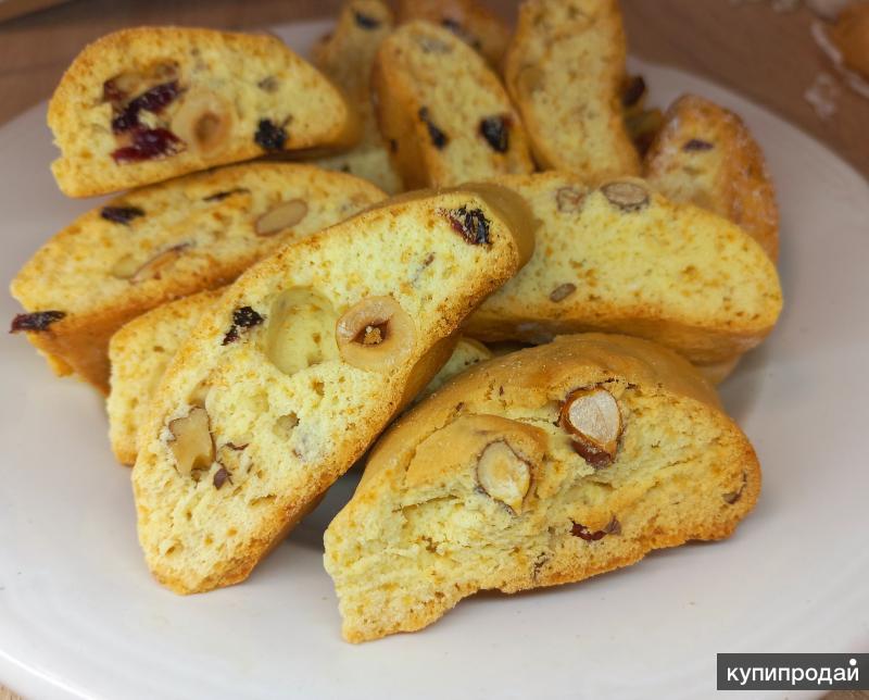 Candied and Raisins Biscotti